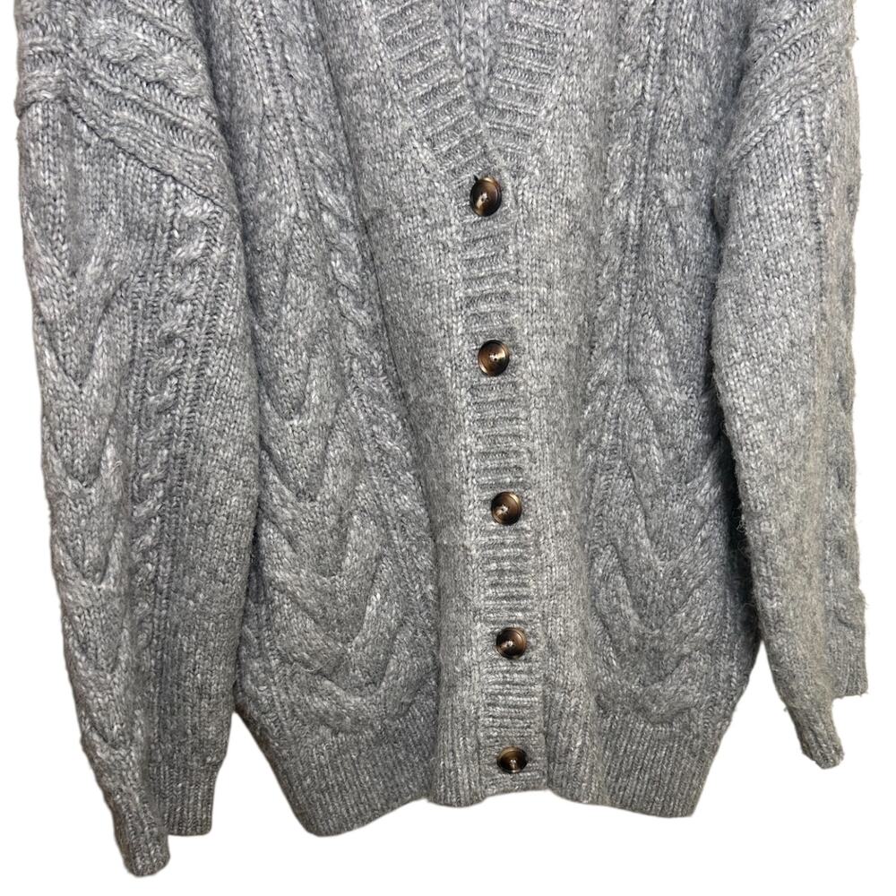 Helsa, Women's 'Serena' Cable Knit Cardigan, Oversized, Heather Gray, Medium - Picture 6 of 12